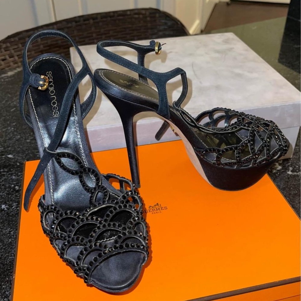 Sergio Rossi Sandals with crystals